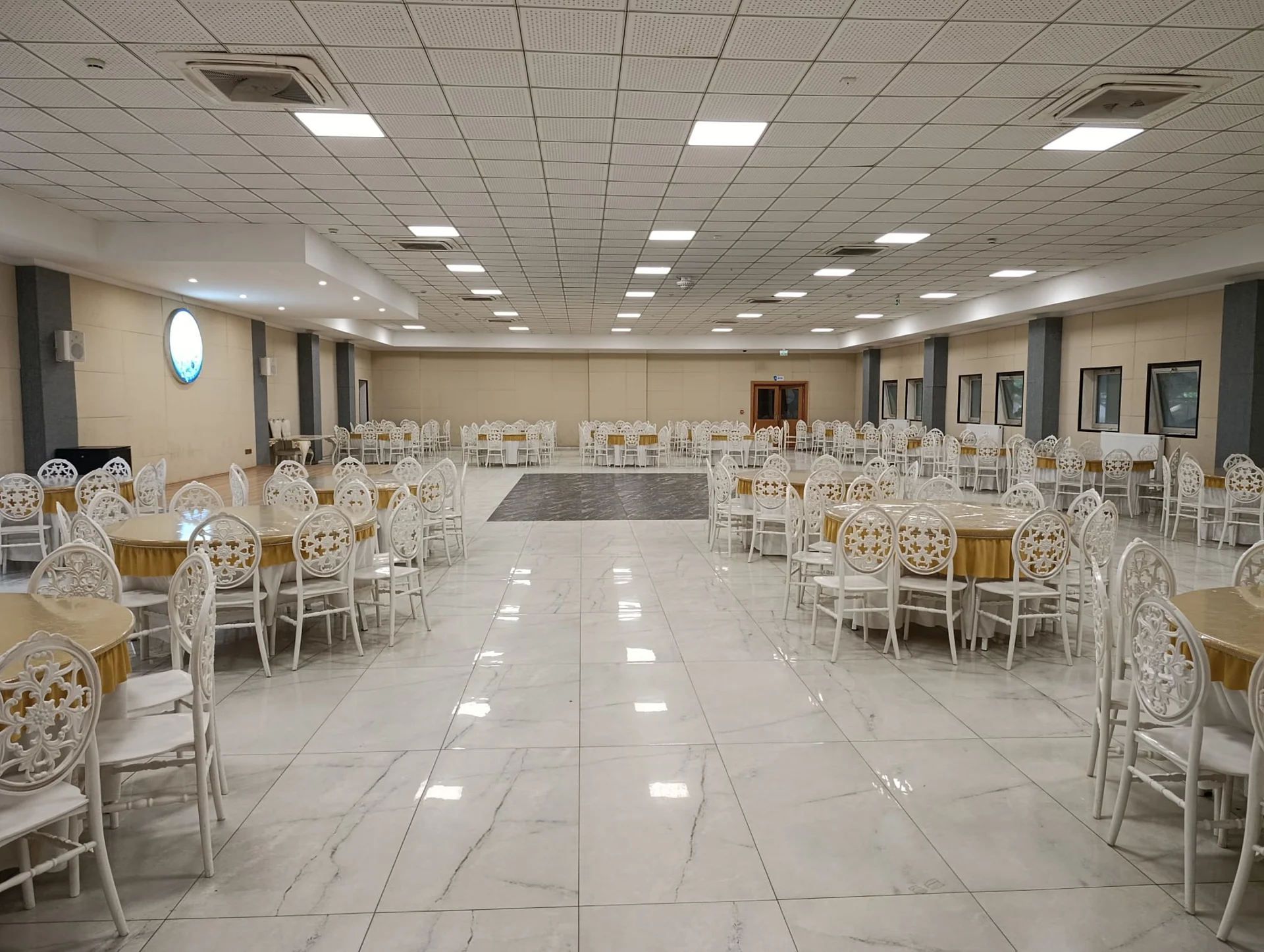 Kapalı Pazar Düğün Salonu